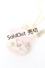 Q-pot. / Creamy Strawberry Macaronネックレス  ストロベリー Y-25-12-04-006-QP-AC-SZ-ZY