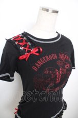 画像3: H jelly / DANGEROUS HEART Tシャツ  黒×赤 Y-25-12-04-063-HN-TS-SZ-ZI (3)