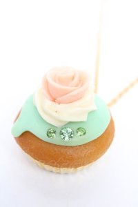 Q-pot. / Rose CupCake ネックレス  ミント Y-25-12-04-008-QP-AC-SZ-ZY