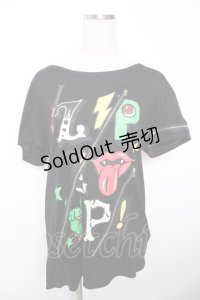 LISTEN FLAVOR / ZIPデザインTシャツ  黒 Y-25-12-04-111-PU-TO-SZ-ZY