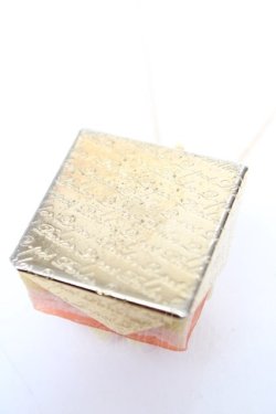 画像2: Q-pot. / 伊勢丹限定/ストロベリープチケーキネックレス  ストロベリー Y-25-12-04-010-QP-AC-SZ-ZY