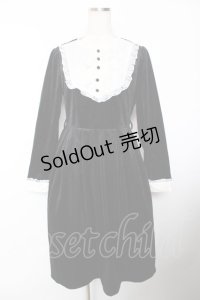 axes femme / ヨーク切替ベロアワンピース F 黒 Y-25-12-04-125-AX-OP-SZ-ZY