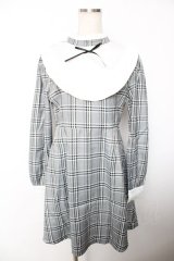 E hyphen world gallery / ラウンドヨークワンピース M ブラック Y-25-12-04-136-LO-OP-SZ-ZY