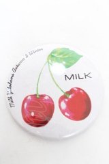 MILK / 缶バッチ  白 Y-25-12-04-017-ML-ZA-SZ-ZY