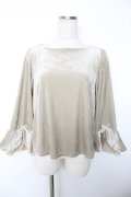 Cherir la femme / 袖リボンスベロアトップス M ゴールド Y-25-12-05-052-LO-TO-SZ-ZY
