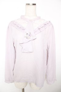 axes femme / コスモス刺繍ブラウスプルオーバー F ラベンダー Y-25-12-05-067-AX-BL-SZ-ZY