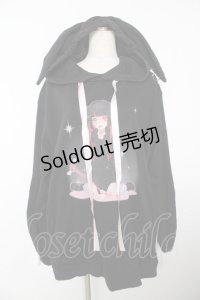REFLEM / 雑魚ちゃんコラボうさ耳プルオーバーパーカー  黒 Y-25-12-05-087-PU-TO-SZ-ZS