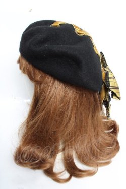 画像3: ATELIER PIERROT / ハリー・ポッター リボンブローチ付きレースアップベレー帽  ハッフルパフ（イエロー） Y-25-12-05-035-EL-AC-KB-ZY