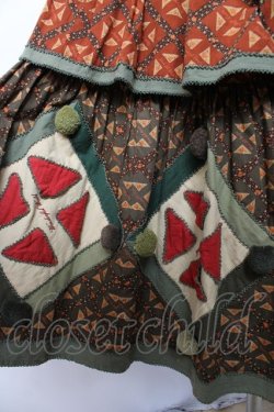 画像4: WONDERFUL WORLD / モチーフ付きパッチワークティアードスカート  グリーン系 Y-25-12-08-094-LO-SK-SZ-ZY