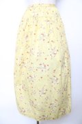 WONDERFUL WORLD / 小花ブーケ柄スカート  イエロー Y-25-12-08-096-LO-SK-SZ-ZY