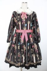 画像1: Angelic Pretty / British Keysワンピース  黒 Y-25-12-08-138-AP-OP-SZ-ZT621 (1)