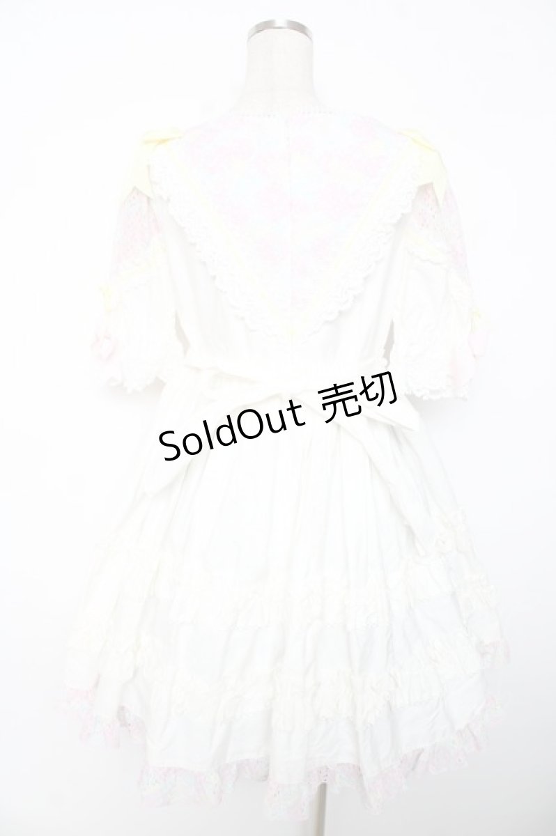 画像2: BABY, THE STARS SHINE BRIGHT / はるちゃんの花舞うEternal Gardenワンピース  ホワイト Y-25-12-08-141-BA-OP-SZ-ZY (2)