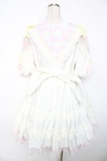 画像2: BABY, THE STARS SHINE BRIGHT / はるちゃんの花舞うEternal Gardenワンピース  ホワイト Y-25-12-08-141-BA-OP-SZ-ZY (2)
