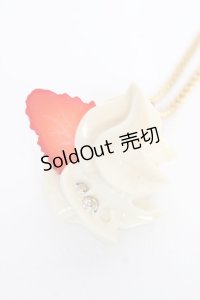 Q-pot. / Starawberry Whip Necklace  白 Y-25-12-10-004-QP-AC-SZ-ZY
