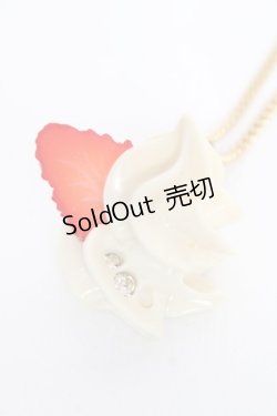 画像1: Q-pot. / Starawberry Whip Necklace  白 Y-25-12-10-004-QP-AC-SZ-ZY