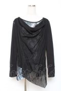 Rozen Kavalier / ドレープレイヤードプリントトップス  黒 Y-25-12-10-043-OO-TO-SZ-ZY