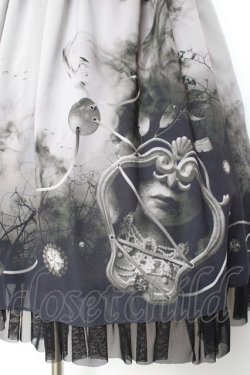 画像4: abilletage / ヴィランズ柄シフォンスカート(ミディアム)  黒 Y-25-12-10-080-GO-SK-SZ-ZY