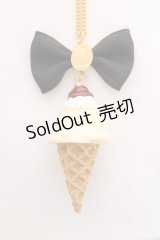 Q-pot. / チェリーホイップアイスネックレス  バニラ Y-25-12-10-003-QP-AC-SZ-ZY