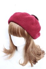 画像1: axes femme / HAT メッセージポンポンベレー  ワイン Y-25-12-11-007-AX-AC-AS-ZTK008 (1)