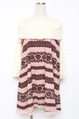 axes femme / 薔薇レースボーダーオフショルニットワンピース M 淡ピンク Y-25-12-11-017-AX-OP-SZ-ZY