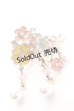 画像1: axes femme / ラビット×フラワーイヤリング  ゴールド Y-25-12-12-015-AX-AC-SZ-ZY