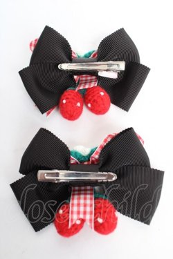 画像2: Angelic Pretty / Sweet Strawberry編みぐるみリボンクリップSet  黒 Y-25-12-12-045-AP-AC-SZ-ZY