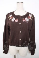 axes femme / クラシカルフラワー刺繍カーディガン/ミュルーズ染織美術館コラボ  Dブラウン Y-25-12-13-050-AX-TO-SZ-ZY