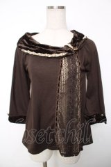 axes femme / ベロアネックカットソー  ブラウン Y-25-12-13-051-AX-TO-SZ-ZY