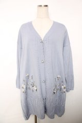 axes femme / バラ刺繍ロングニットカーデ M サックス Y-25-12-13-067-AX-TO-SZ-ZY