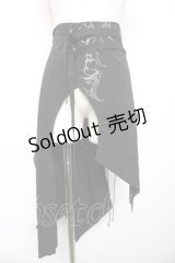Ozz Croce / プリント入りオーバースカート  黒 Y-25-12-17-120-OO-SK-SZ-ZY