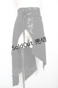 Ozz Croce / プリント入りオーバースカート  黒 Y-25-12-17-120-OO-SK-SZ-ZY