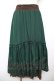 画像1: axes femme / 裾刺繍ロングスカート  グリーン Y-25-12-17-124-AX-SK-AS-ZY (1)