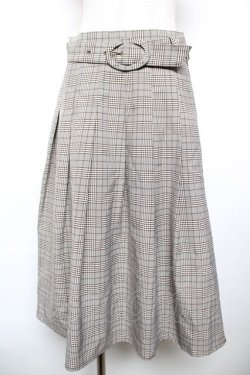 画像1: Fi.n.t / ベルト付きチェックタックスカート F ブラウン×ホワイト Y-25-12-17-137-CA-SK-SZ-ZY
