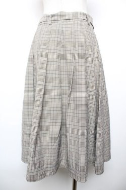 画像2: Fi.n.t / ベルト付きチェックタックスカート F ブラウン×ホワイト Y-25-12-17-137-CA-SK-SZ-ZY