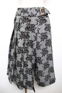 axes femme / 花柄スカート巻きパンツ M 黒 Y-25-12-17-149-AX-PA-SZ-ZY