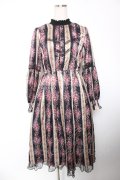 axes femme / ローズレユール柄ワンピース M 黒 Y-25-12-19-074-AX-OP-SZ-ZY