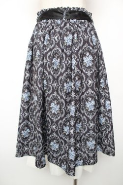 画像2: axes femme / オーナメント柄裾フリルスカート F 黒 Y-25-12-19-095-AX-BL-SZ-ZY