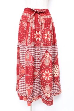 画像1: PINK HOUSE / バンダナプリントパッチワーク風スカート F 赤 Y-25-12-20-102-LO-SK-SZ-ZY