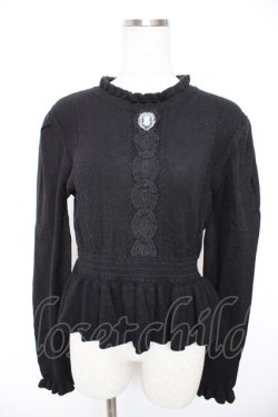 画像1: axes femme / カメオ付ペプラムニット F 黒 Y-25-12-23-048-AX-TO-SZ-ZY