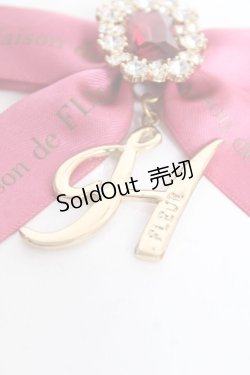 画像3: Maison de FLEUR / イニシャルリボンビジューチャーム  ダークピンク Y-25-12-27-003-LO-ZA-SZ-ZY