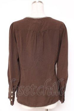 画像2: axes femme / シャボ付きラッフルブラウス M 茶 Y-25-12-27-050-AX-BL-SZ-ZY