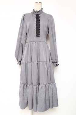 画像1: m petit by misako / AM*レースティアードワンピース  グレー Y-25-12-27-071-LO-OP-SZ-ZY