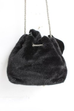 画像3: axes femme / チェーン使いファーバッグ  黒 Y-25-12-27-016-AX-BG-SZ-ZY