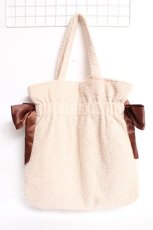 画像2: Maison de FLEUR / EC限定ボアダブルリボントートバッグ F ベージュ Y-25-12-27-020-LO-BG-SZ-ZTK040 (2)