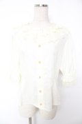 ALICE and the PIRATES / ローンフリルブラウス  オフ白 Y-25-12-28-040-PA-BL-SZ-ZY