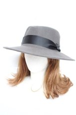画像1: axes femme / フェルトポークパイハット  グレー Y-26-01-01-022-AX-AC-SZ-ZTK037 (1)