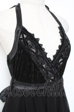 画像5: Ozz oneste / 薔薇刺繍ベロアホルターワンピース  黒 Y-26-01-05-068-OO-OP-SZ-ZY