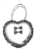 axes femme kawaii / 推し活ハートバッグ  黒 Y-26-01-07-023-AX-BG-SZ-ZY
