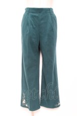 画像1: axes femme / 裾刺繍ストレートカットパンツ M グリーン Y-26-01-07-186-AX-PA-SZ-ZT582 (1)