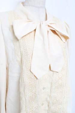 画像4: axes femme / 繊細レース重ねボウタイブラウス M 生成り Y-26-01-09-029-AX-BL-SZ-ZY